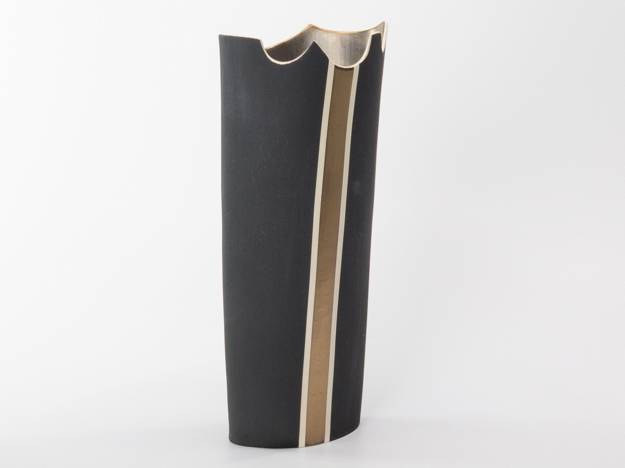 Golden Spike — JeanElton OvalVase in Gold & Metallic, three-quarter view