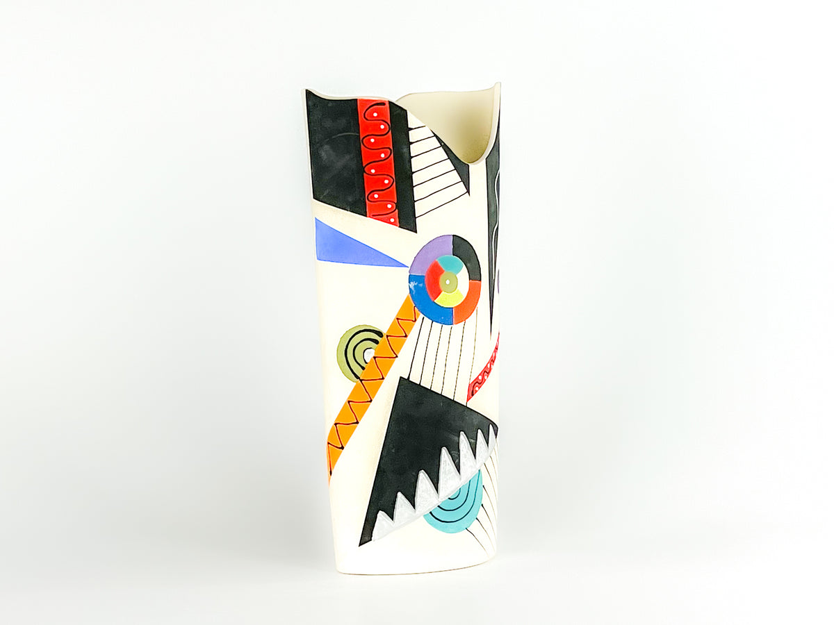 Calder Mobile Tribute III — JeanElton OvalVase in Multi-Color/Cream, three-quarter view