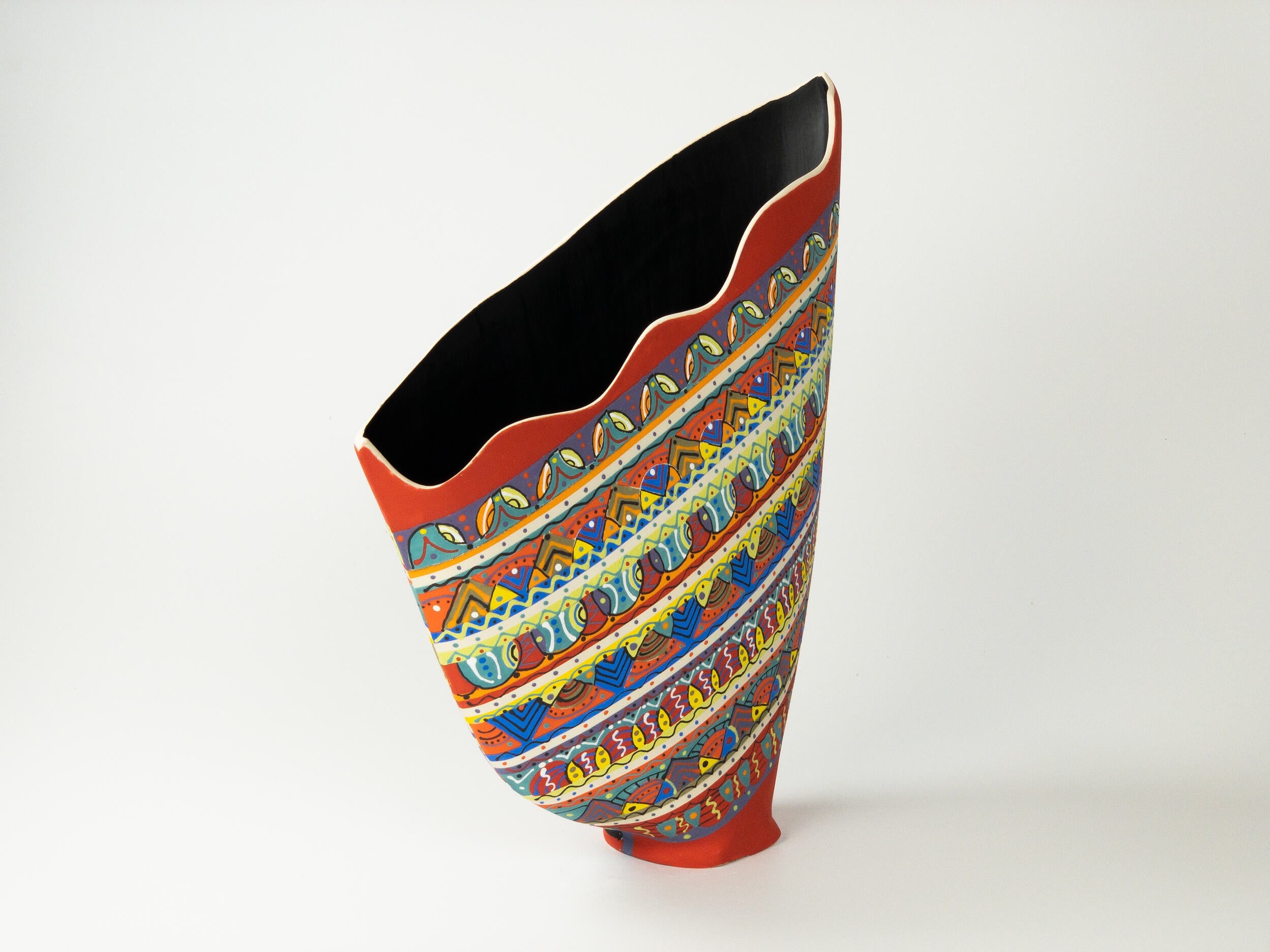 Red Crest Rhythm — JeanElton SailVase in Multi-Color/Black, side view