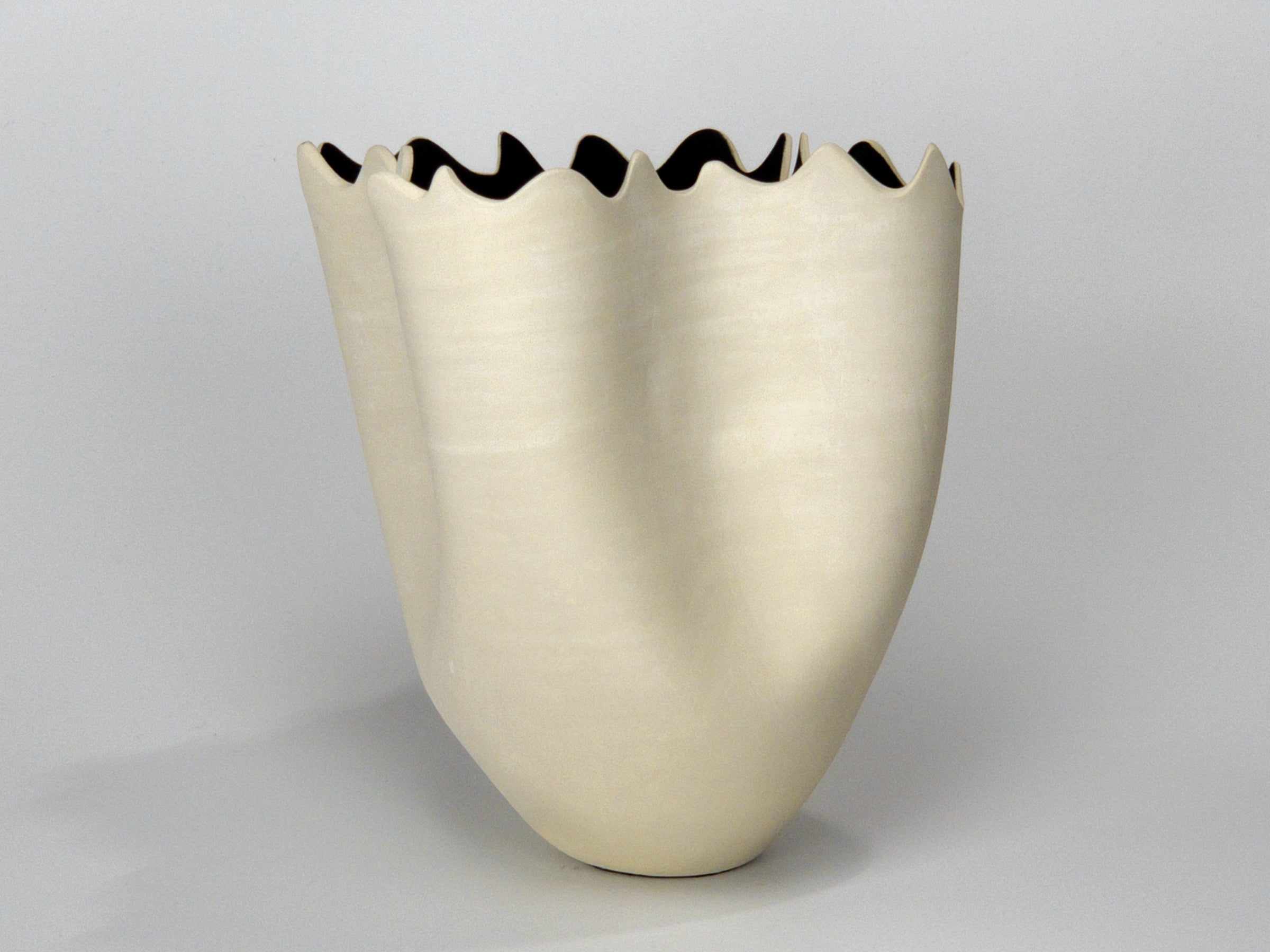 Choppy Cream II — JeanElton TallVase in Metallic & Cream, side view