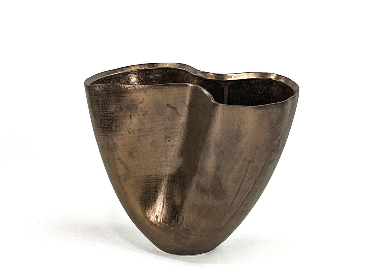 Golden Waves VII — JeanElton TallVase in Gold & Metallic, three-quarter view