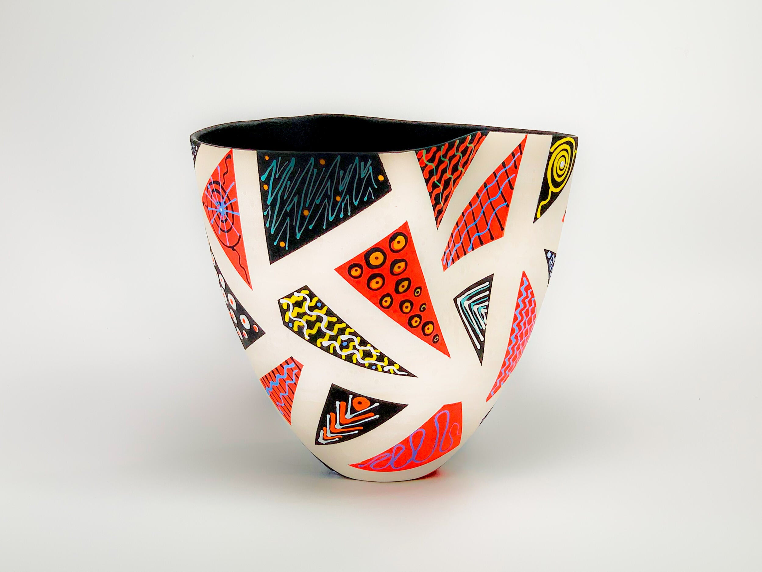 Patchwork in Red & Black VII — JeanElton TallVase in Black & Red, three-quarter view