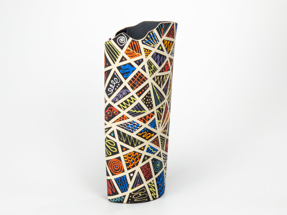 Prismatic Mesh — JeanElton OvalVase in Multi-Color, three-quarter view