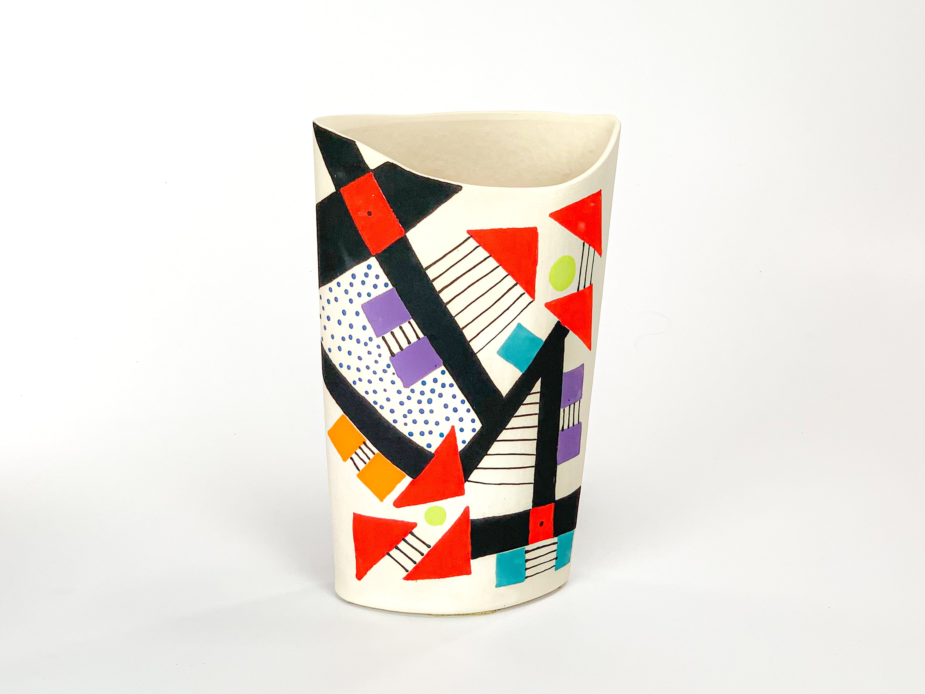 Calder Mobile Tribute II — JeanElton OvalVase in Multi-Color/Cream, three-quarter view