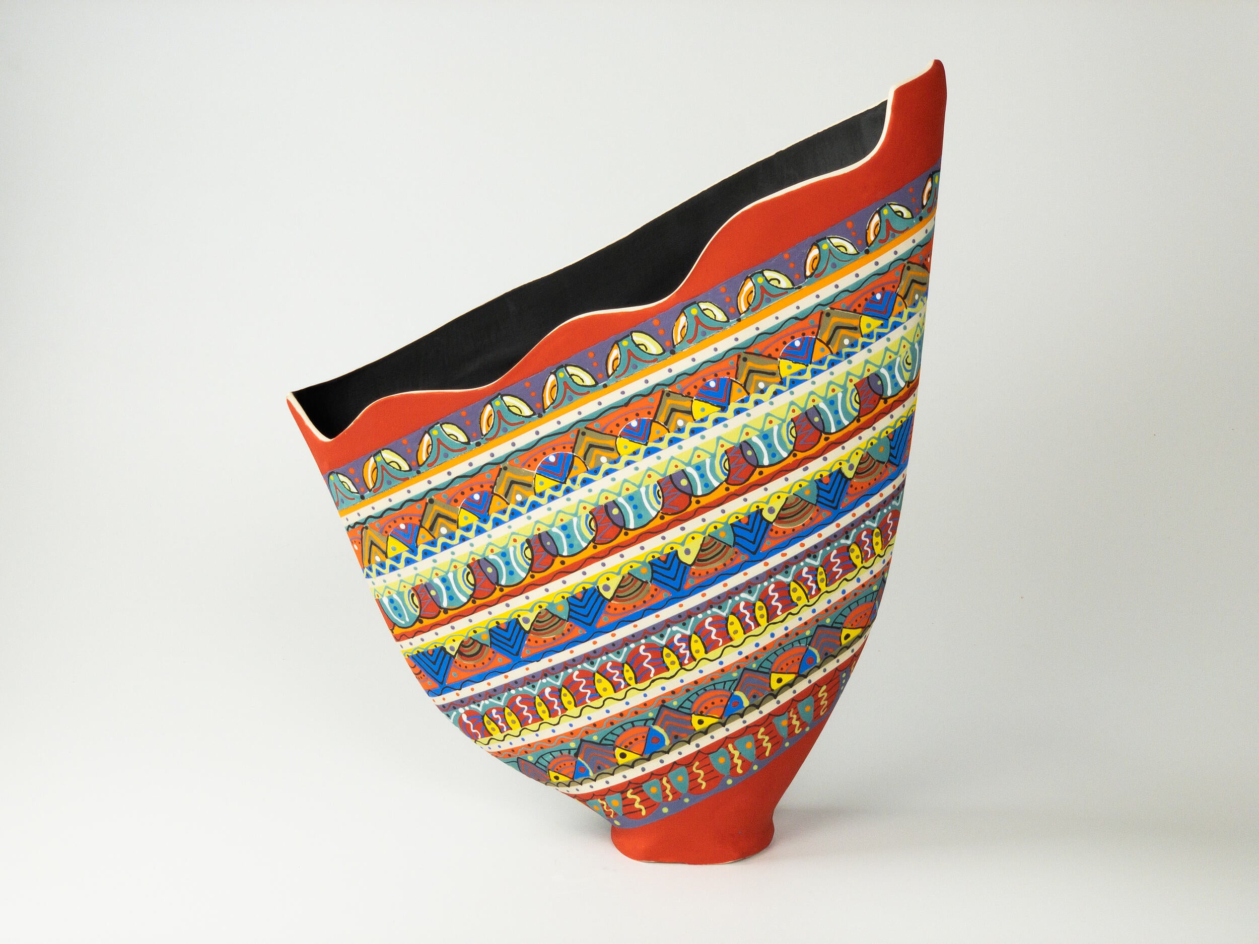 Red Crest Rhythm — JeanElton SailVase in Multi-Color/Black, front view