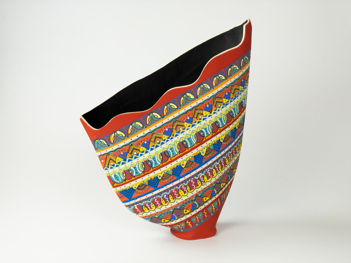 Red Crest Rhythm — JeanElton SailVase in Multi-Color/Black, three-quarter view