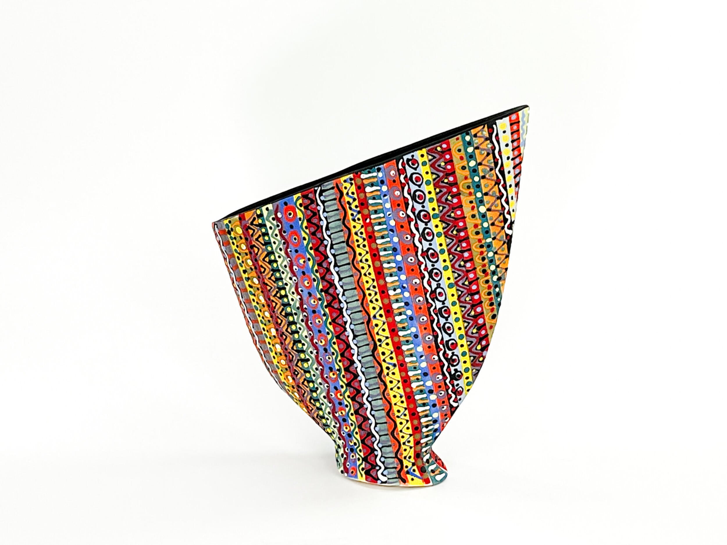 Prism Matrix V — JeanElton SailVase in Multi-Color/Black, three-quarter view