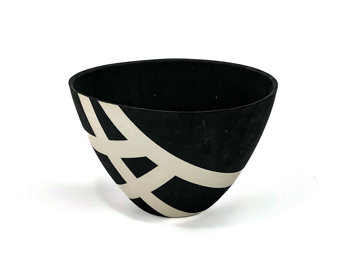 Haiku IX — JeanElton TallVase in Black & Cream, three-quarter view