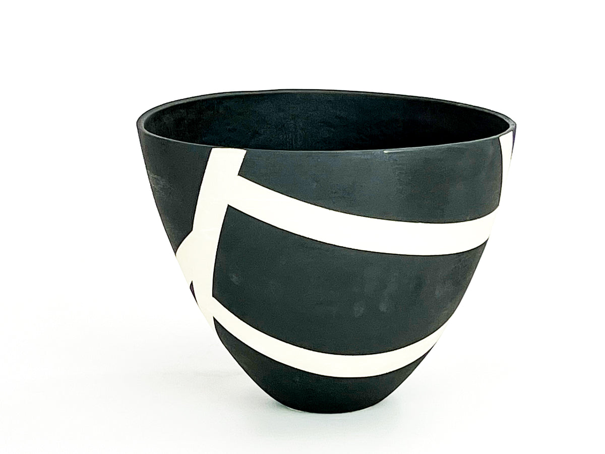Haiku XI — JeanElton TallVase in Black & Cream, side view
