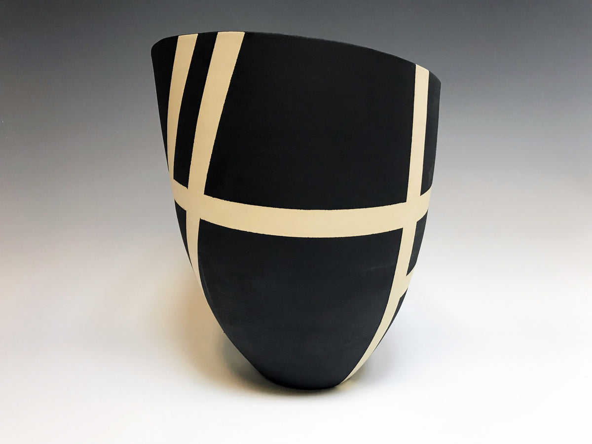 Contours in Black — JeanElton TallVase in Black & Cream, three-quarter view