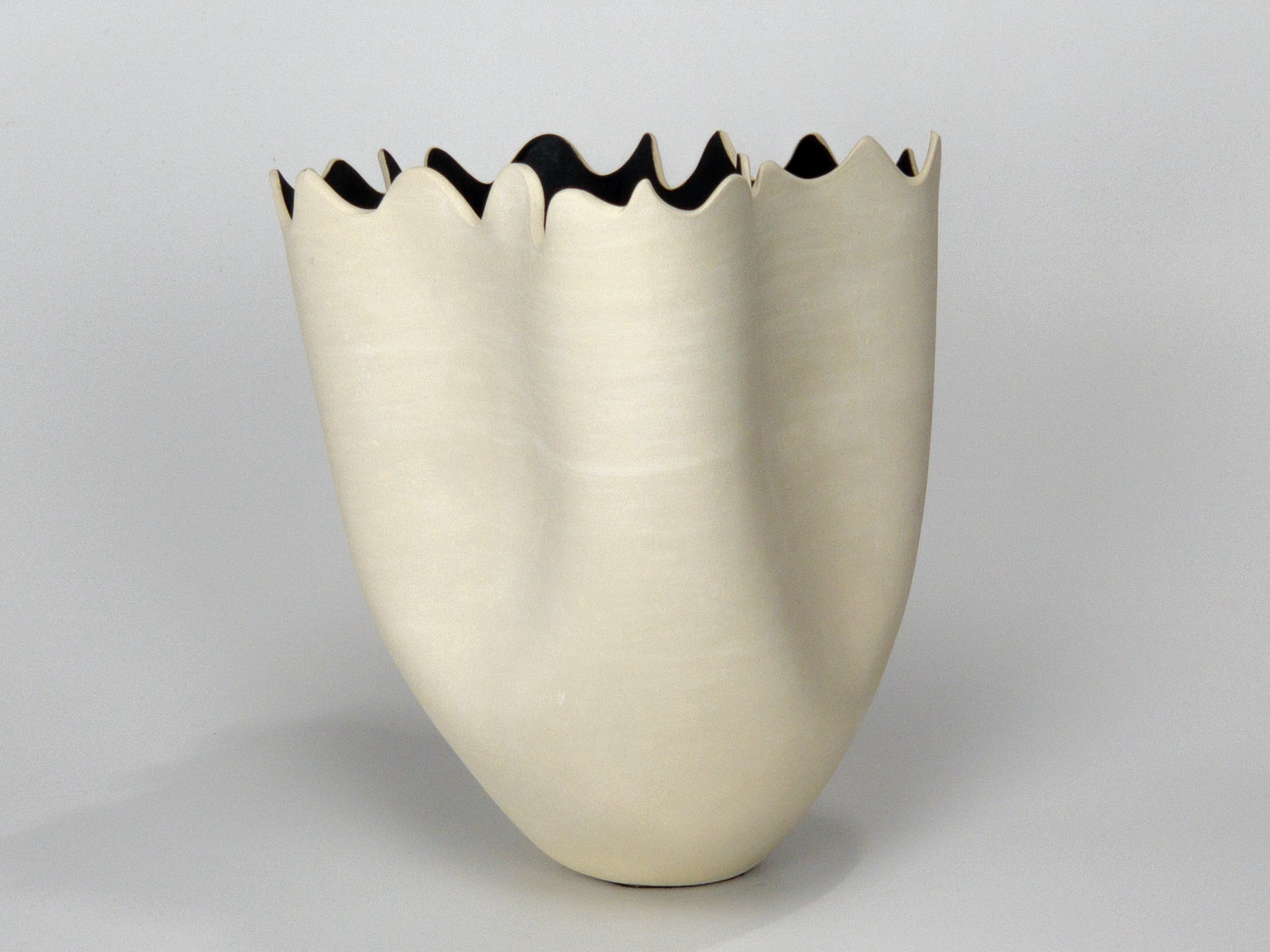 Choppy Cream II — JeanElton TallVase in Metallic & Cream, three-quarter view