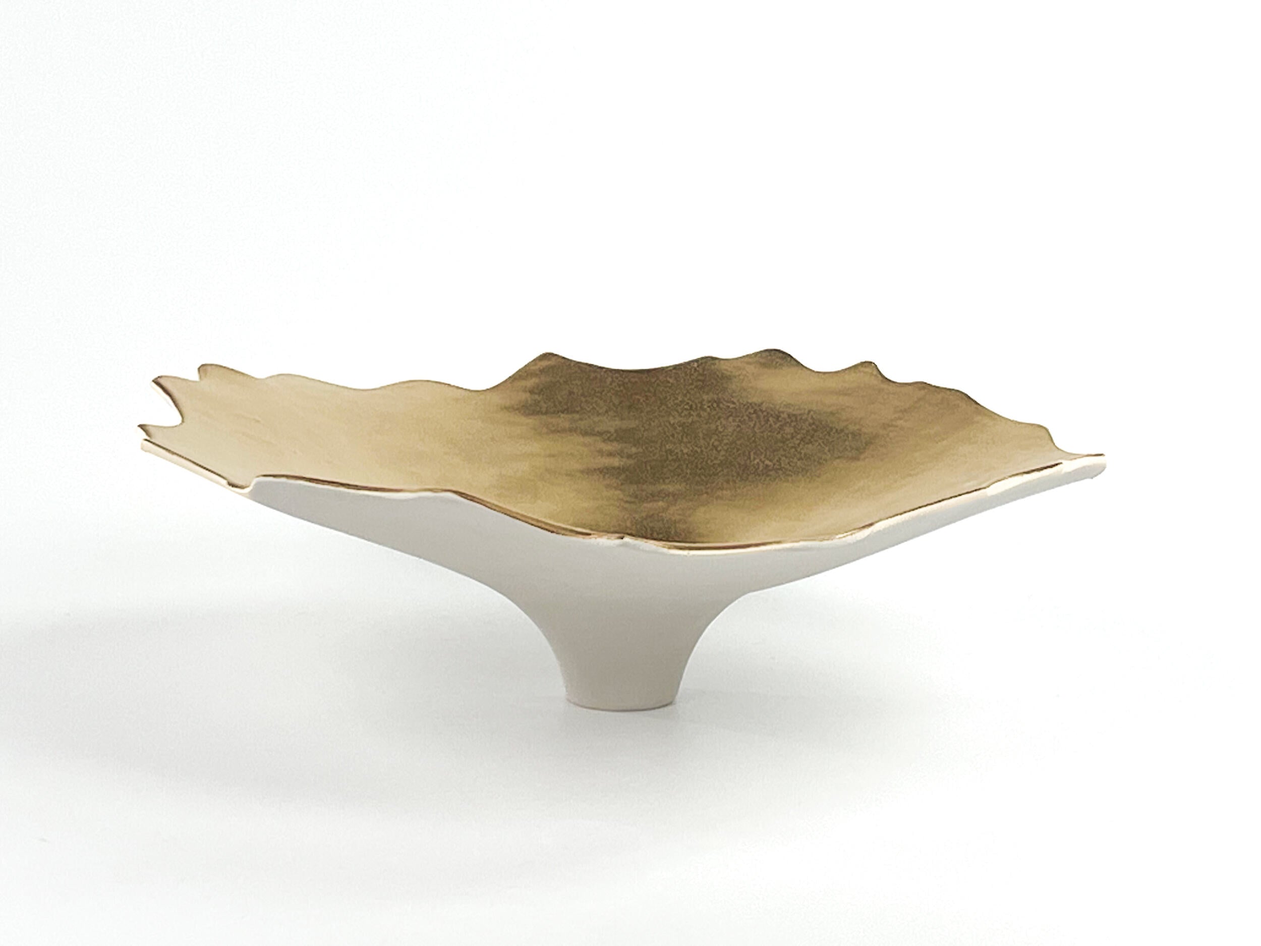 Golden Lotus VII — JeanElton UnfurlingPedestal in Metallic & Cream, three-quarter view